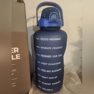 128 Oz (1 Gallon, 3.8L) Motivational Water Bottle With Straw & Handle, Blue BNIB